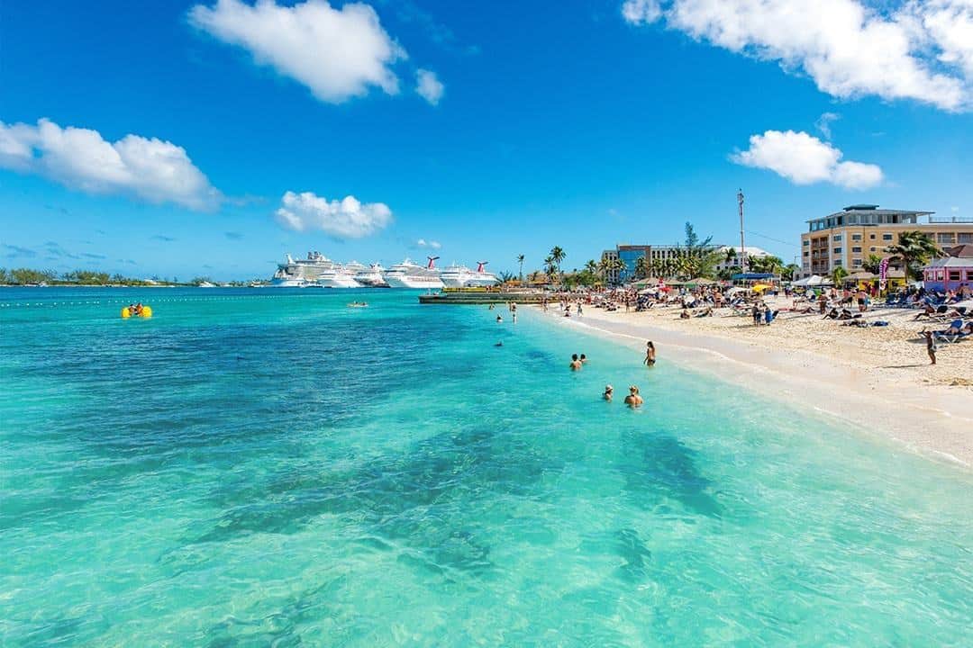 Best Christmas beach vacations for families - Junkanoo Beach, Bahamas