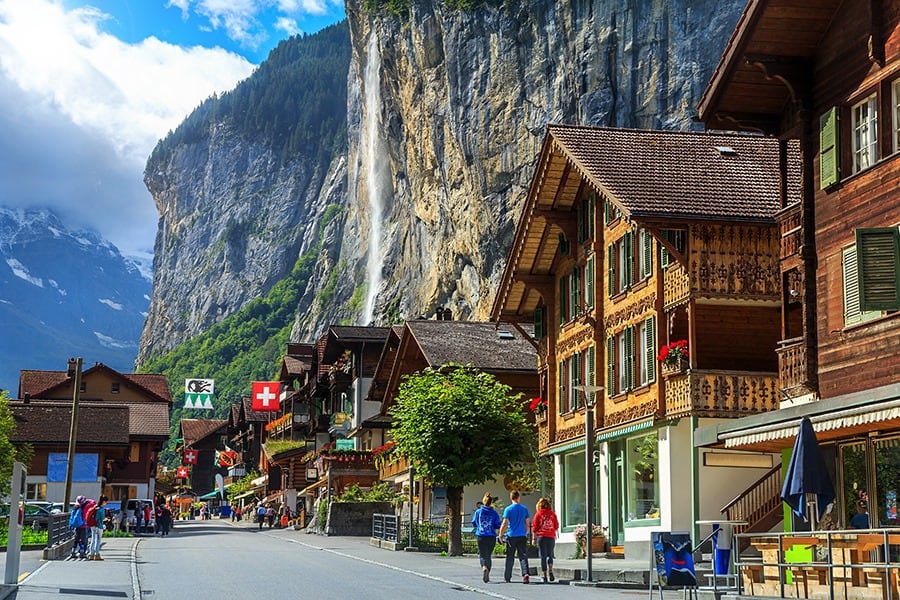 13 of the Most Beautiful places in Switzerland Revealed!