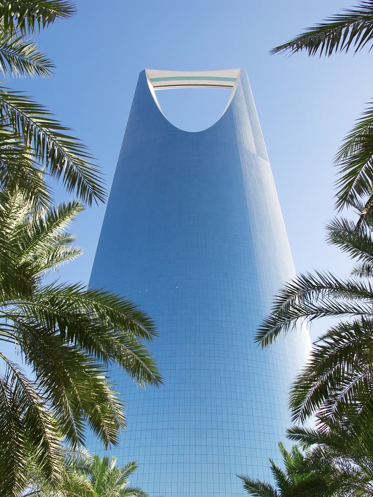 Kingdom Tower - Things to see in Riyadh